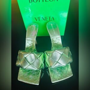 Bottega Veneta Lido Sandal Refletion Weave Pistachio size 41